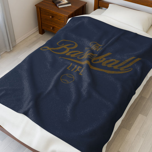 Velveteen Plush Blanket_Navy with Old Gold Print