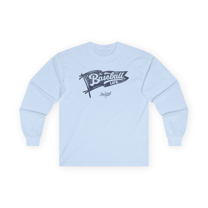 Classic Pennant_Navy Print Long-Sleeve T-Shirt