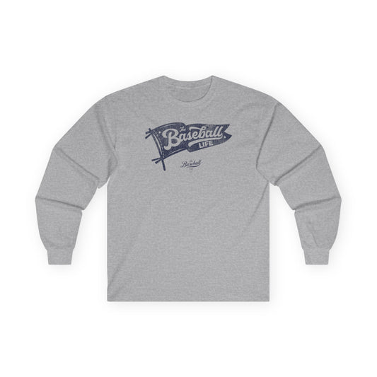 Classic Pennant_Navy Print Long-Sleeve