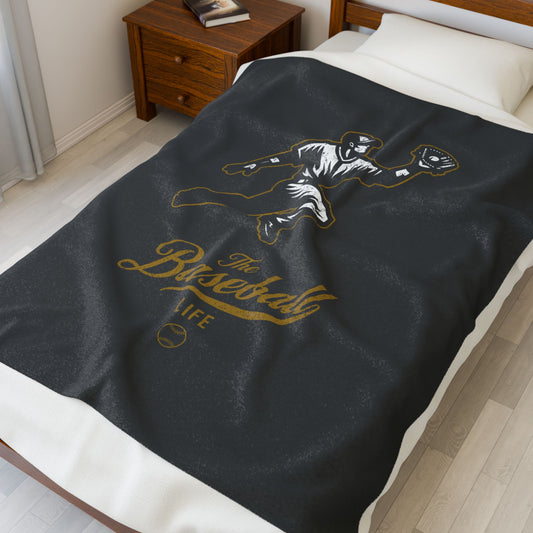 Velveteen Plush Blanket_Player Icon_Dark Charcoal Gray