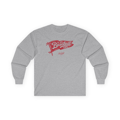 Classic Pennant_Red Print Long-Sleeve